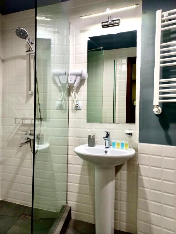 Old Town Mtatsminda Hotel Tbilisi Luaran gambar