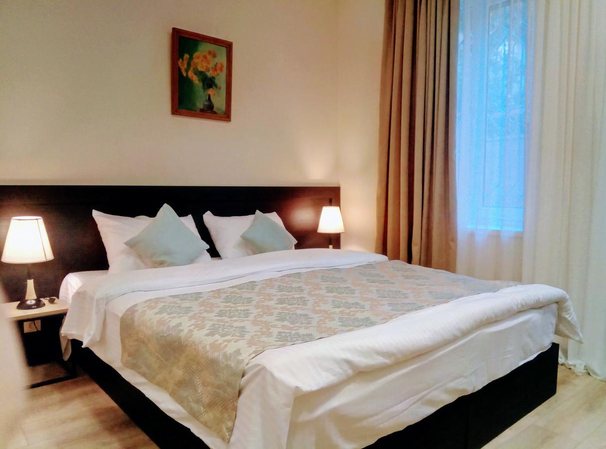 Old Town Mtatsminda Hotel Tbilisi Luaran gambar