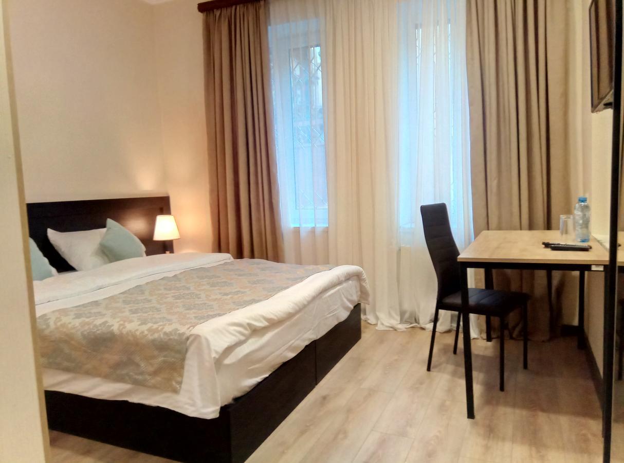 Old Town Mtatsminda Hotel Tbilisi Luaran gambar