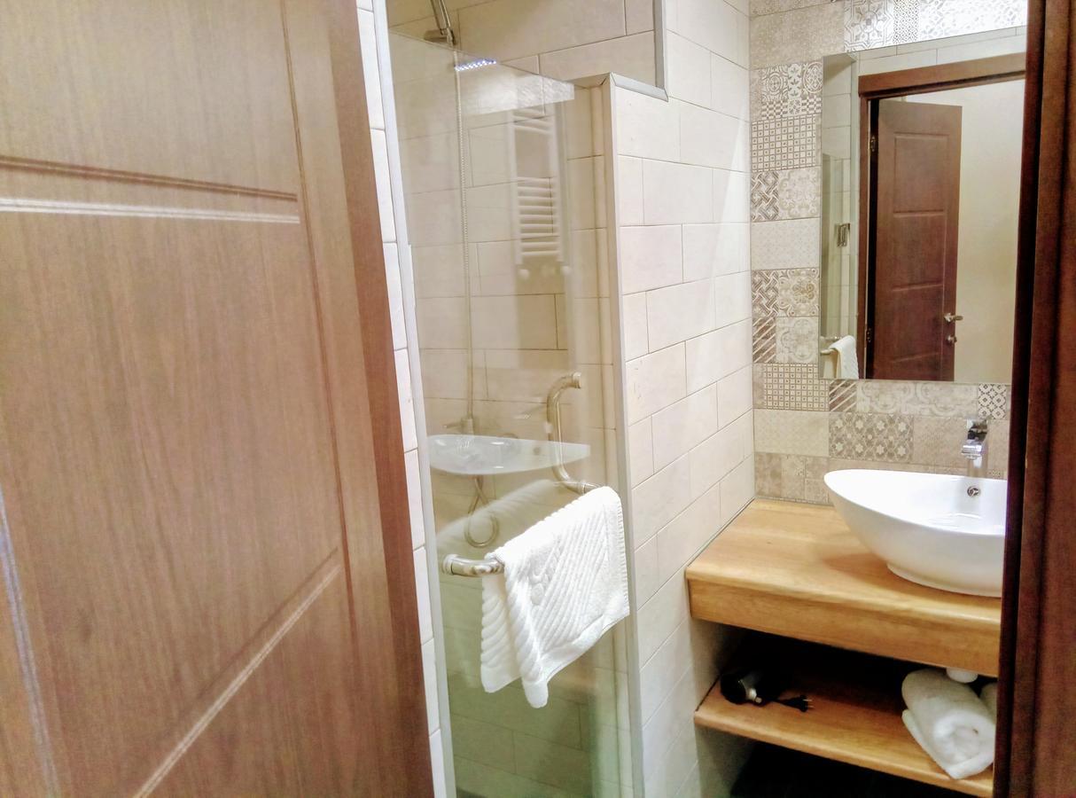 Old Town Mtatsminda Hotel Tbilisi Luaran gambar