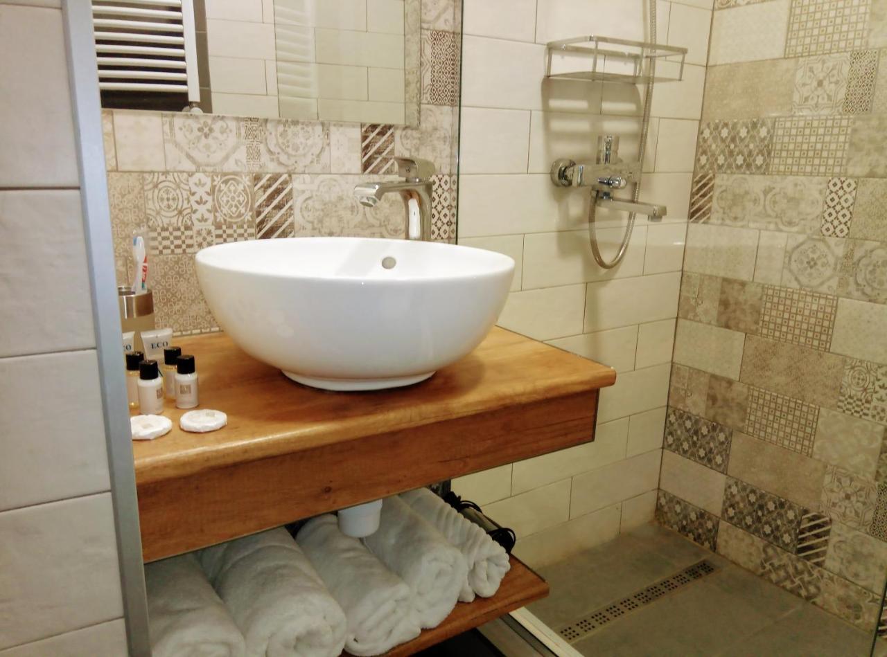 Old Town Mtatsminda Hotel Tbilisi Luaran gambar